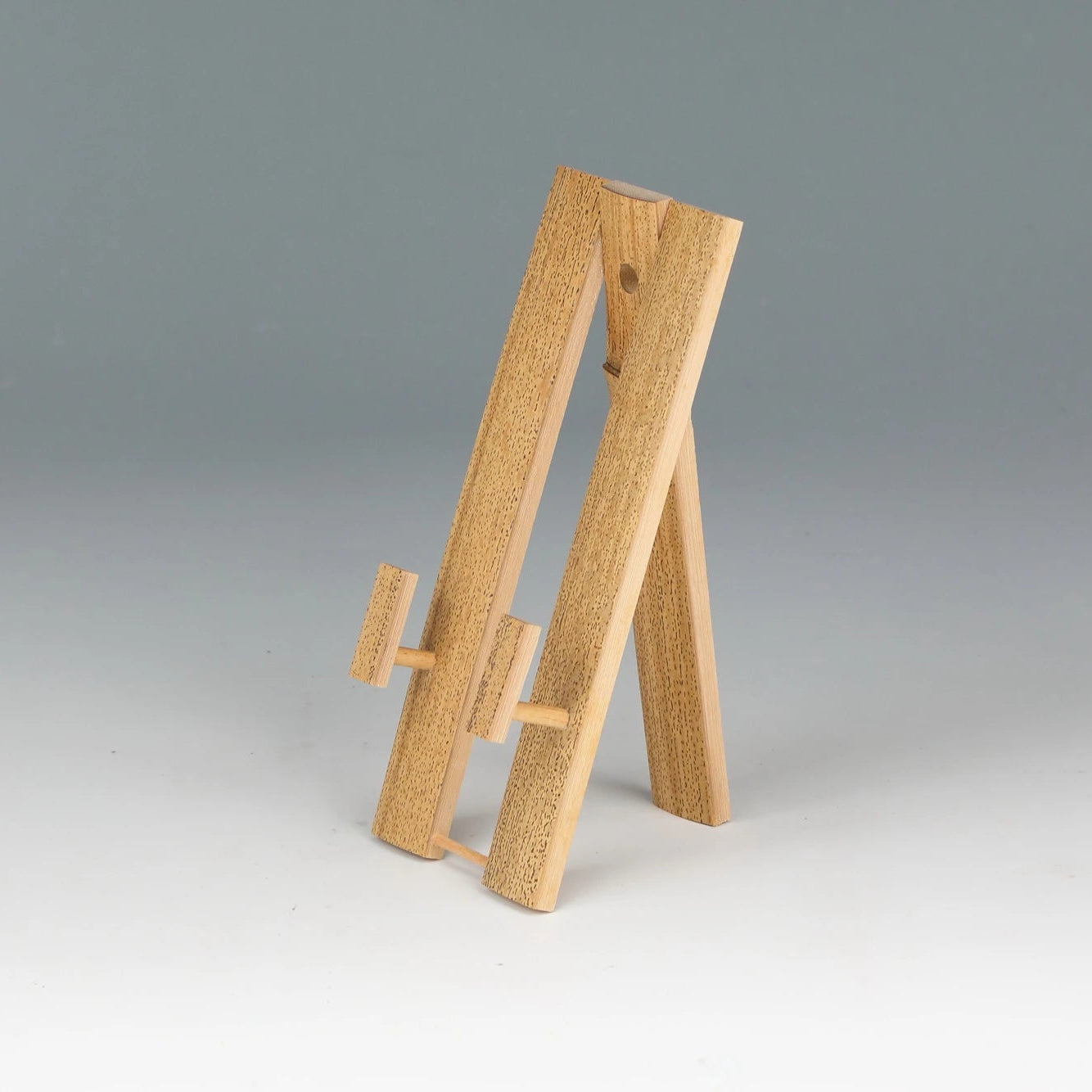 0023 付属品 - 盾 2