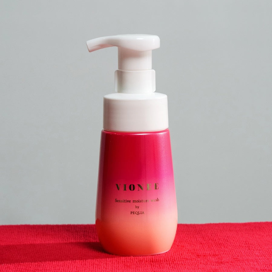VIONEE Sensitive Moisture Wash
