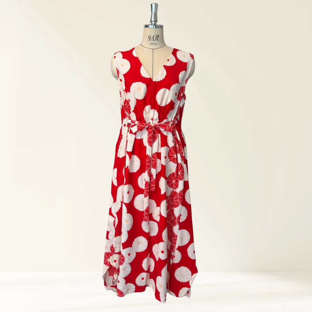 Kimono Dress｜Red & White Chrysanthemum A-Line Maxi Dress