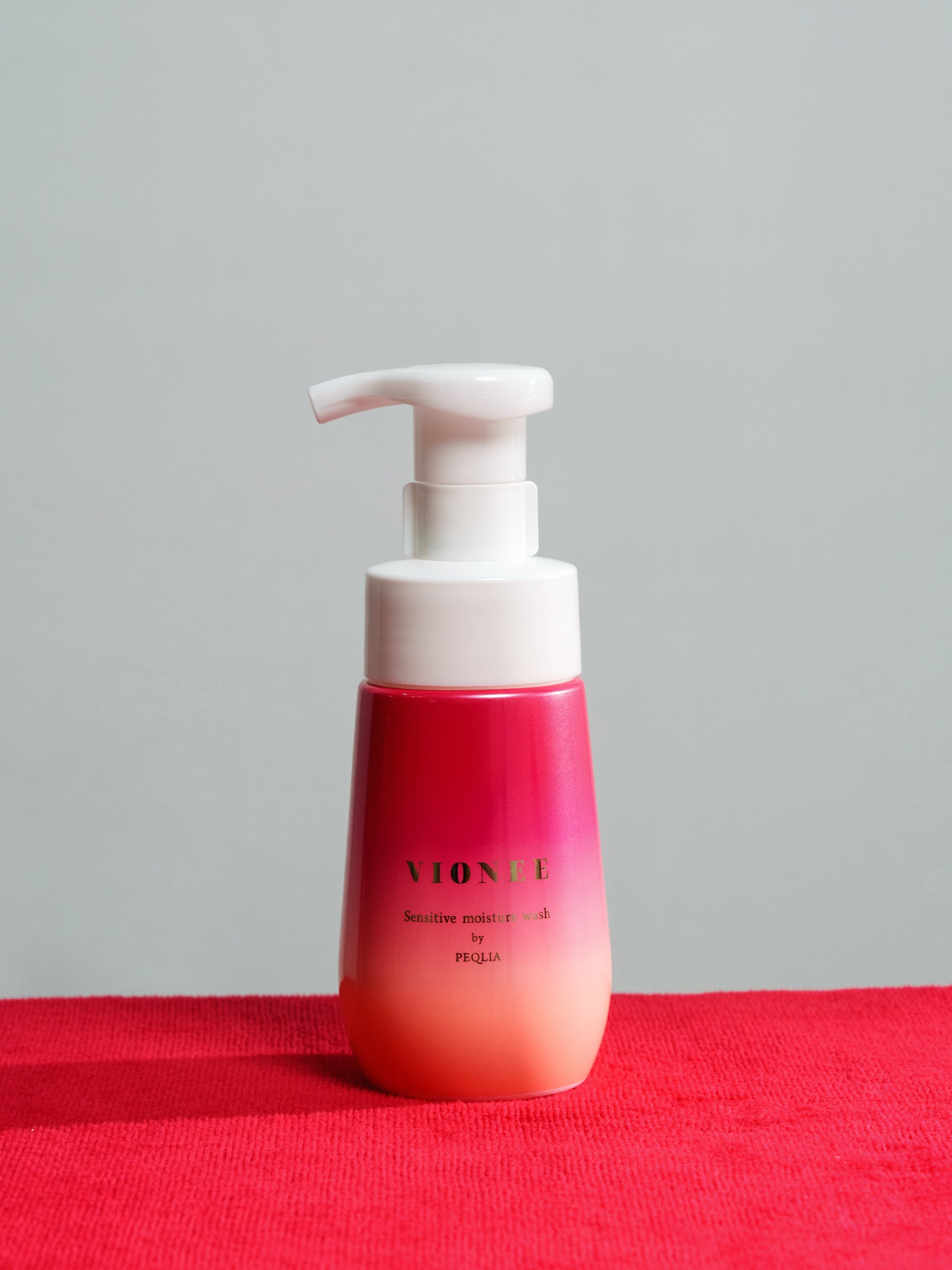 VIONEE Sensitive Moisture Wash