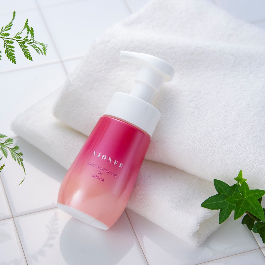 VIONEE Sensitive Moisture Wash